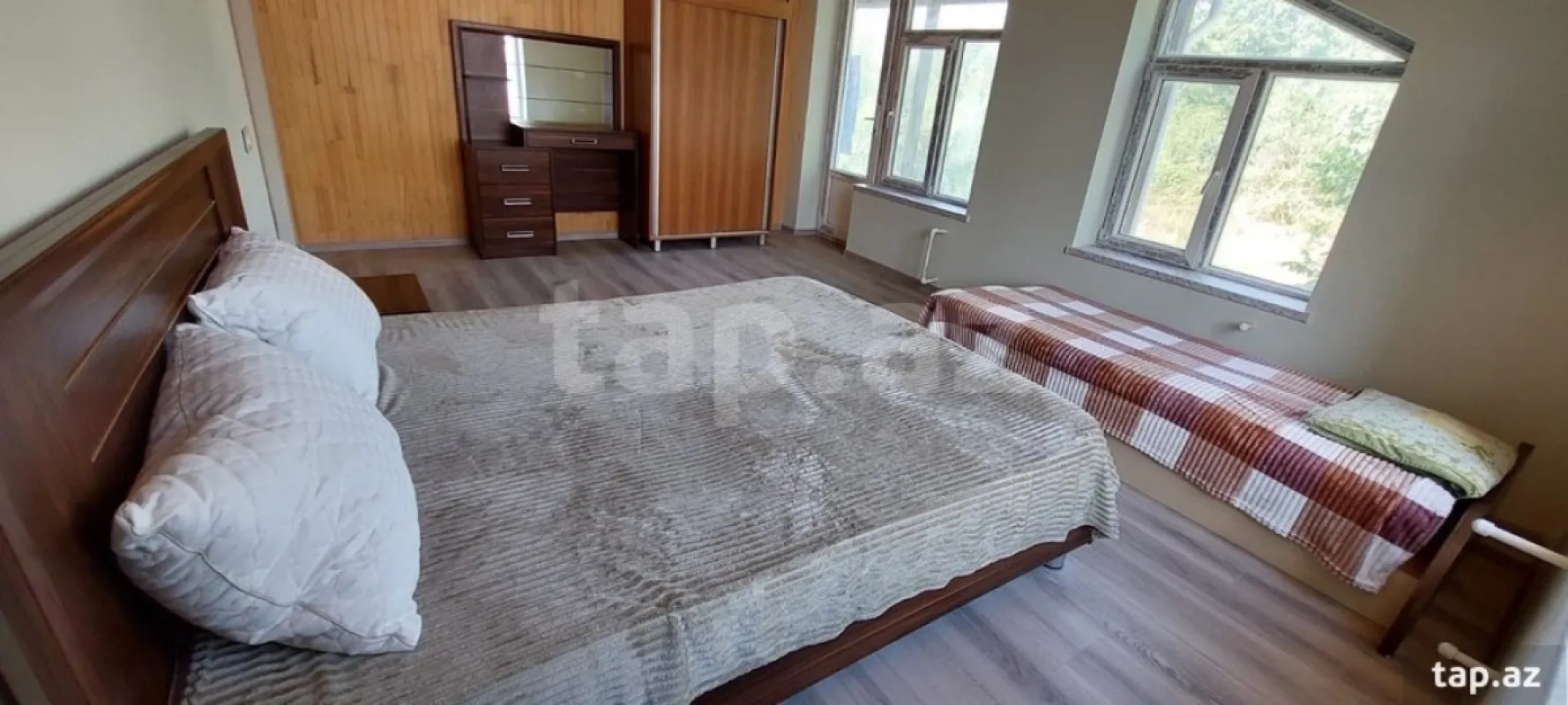 Kirayə verilir 6 otaqlı həyət evi