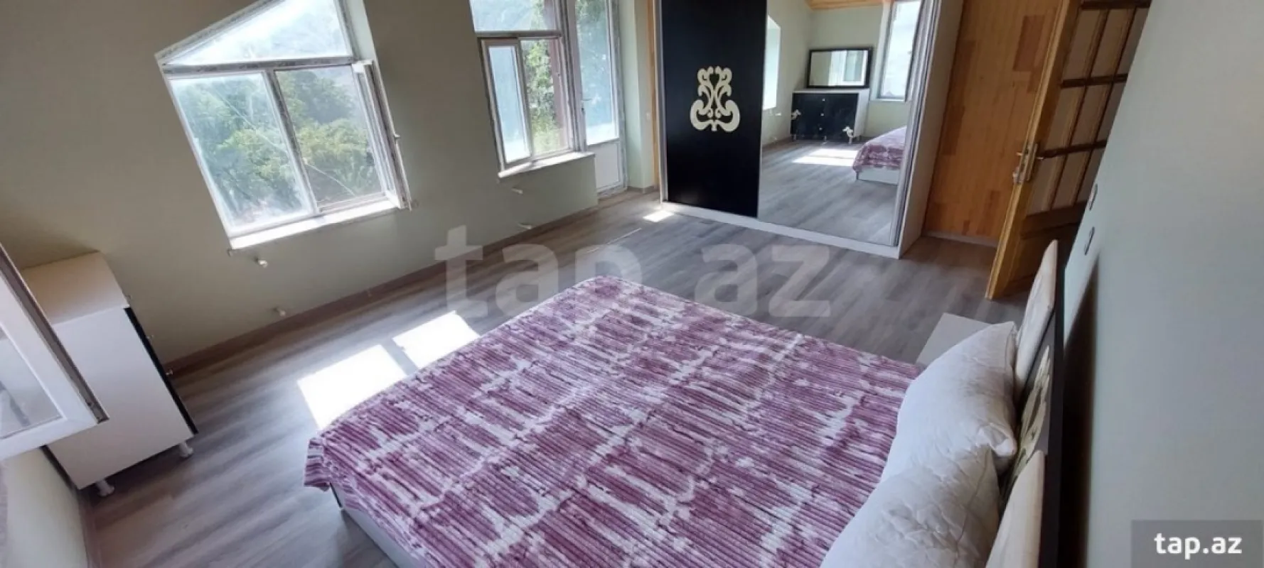 Kirayə verilir 6 otaqlı həyət evi