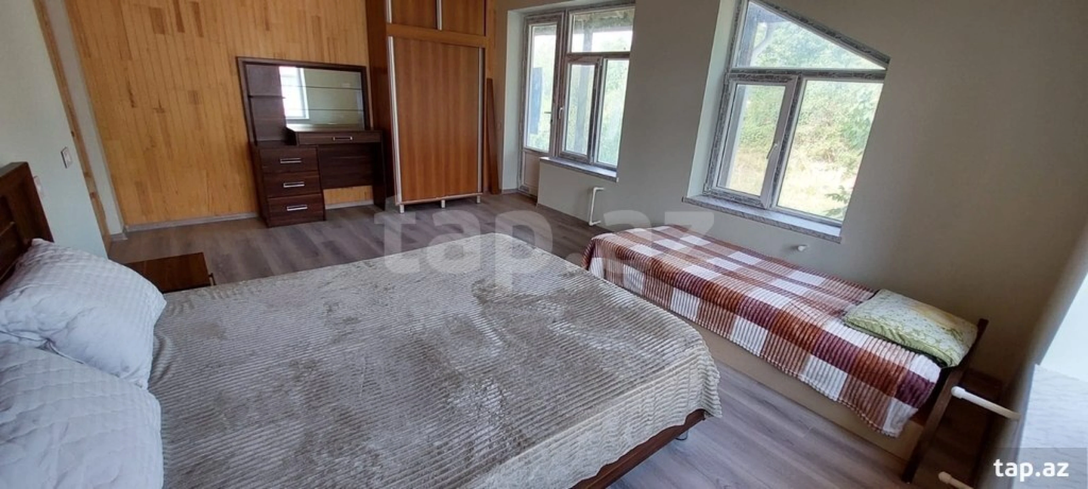 Kirayə verilir 6 otaqlı həyət evi