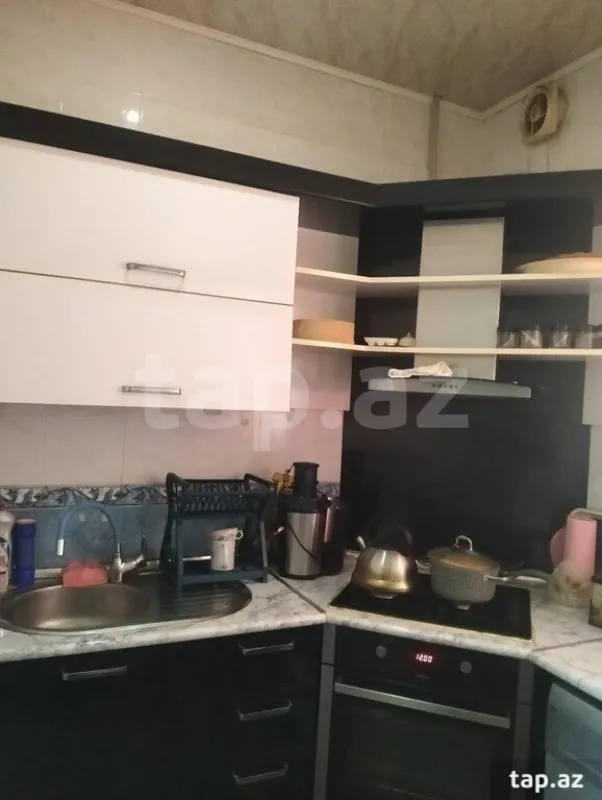 Satılır 3 otaqlı mənzil 52 m²