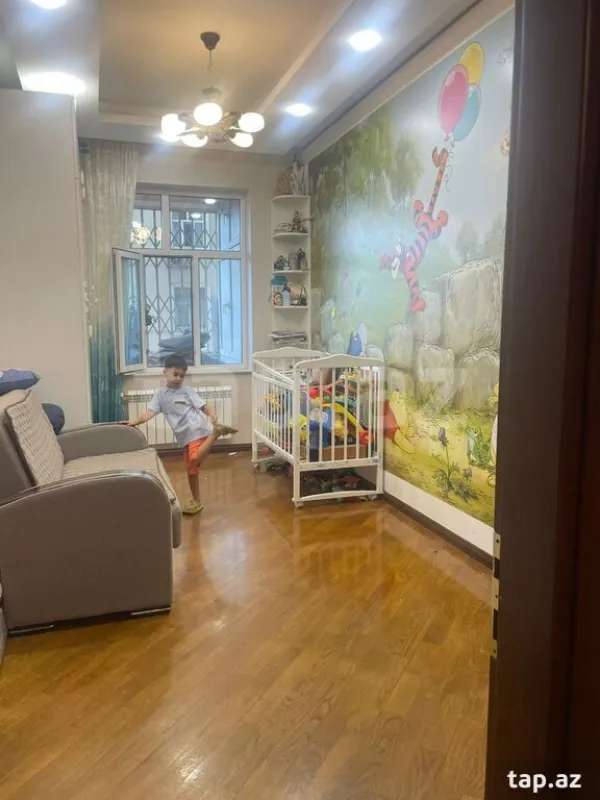 Satılır 3 otaqlı yeni tikili 128 m²