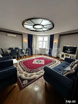 Satılır 3 otaqlı yeni tikili 128 m²