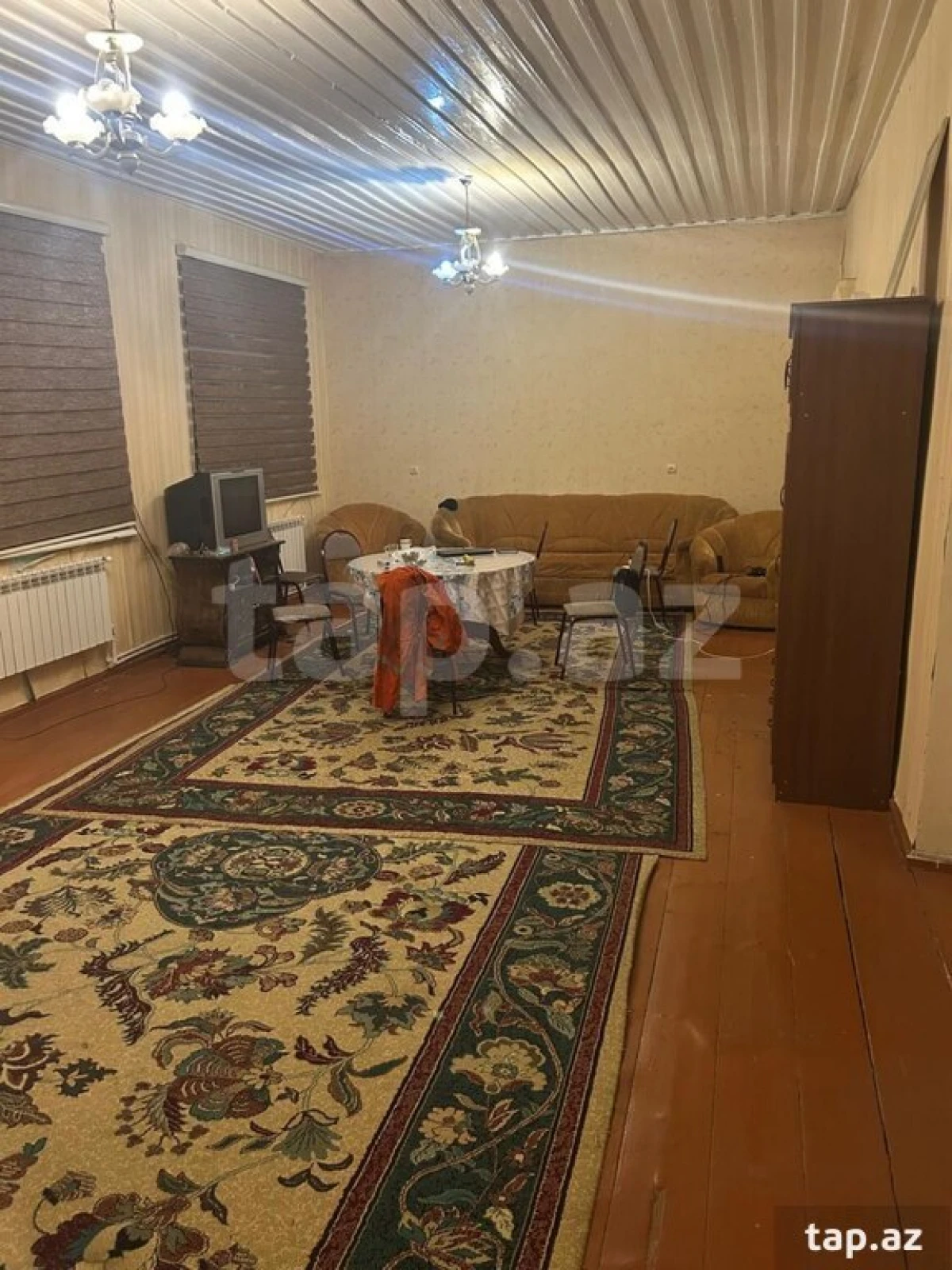 Satılır 5 otaqlı həyət evi