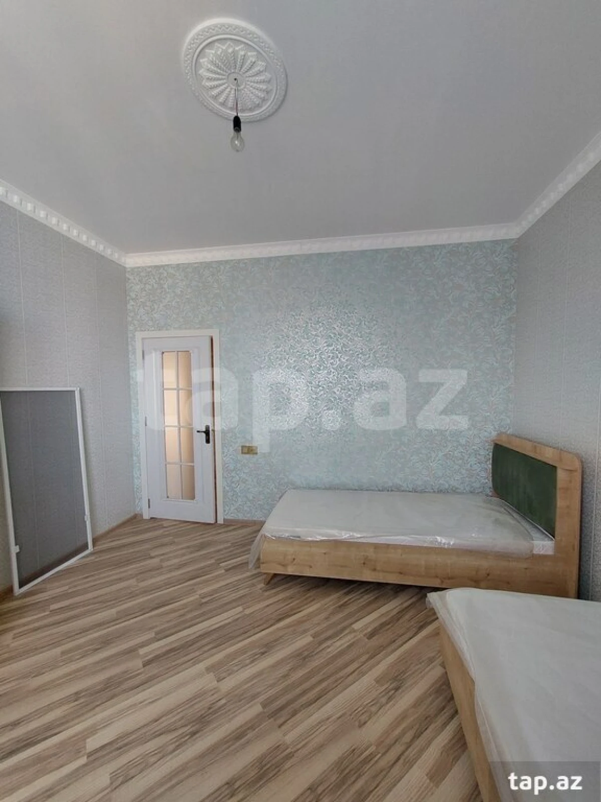 Satılır 5 otaqlı həyət evi