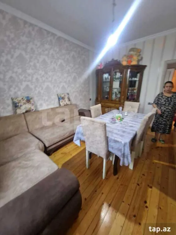 Satılır 3 otaqlı həyət evi