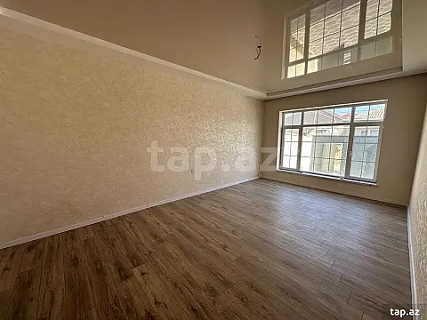 Satılır 4 otaqlı həyət evi