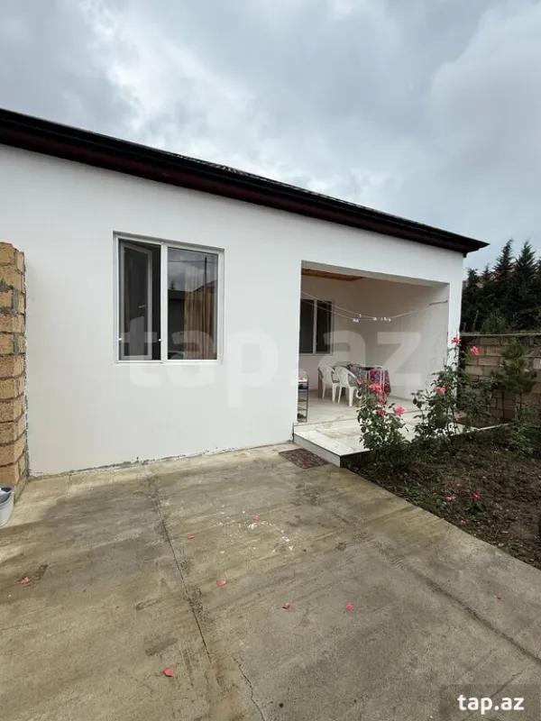 Kirayə verilir 2 otaqlı həyət evi