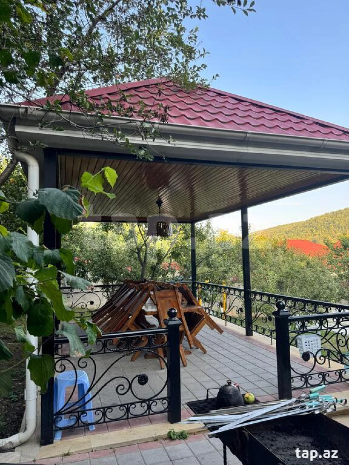 Kirayə verilir 5 otaqlı həyət evi