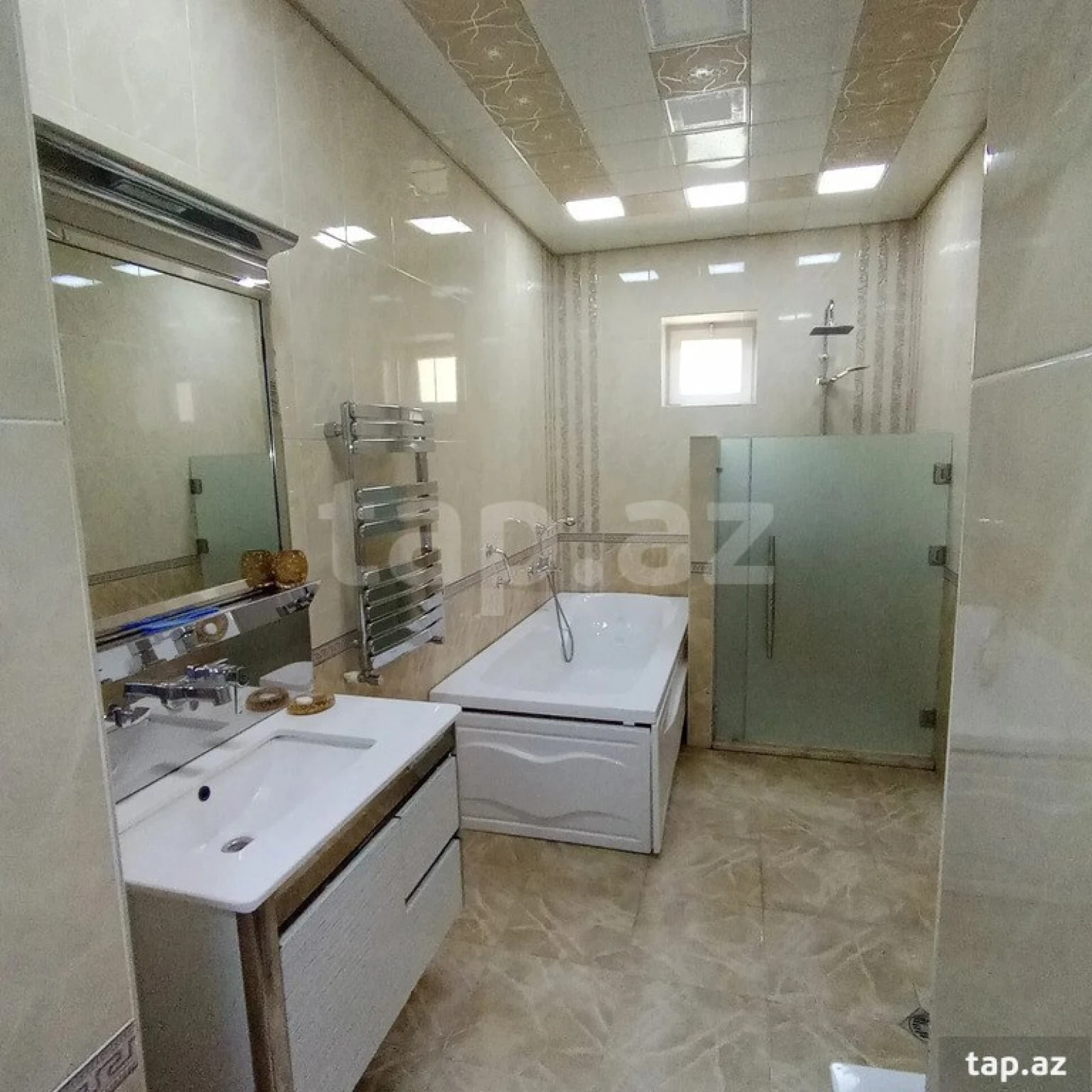 Kirayə verilir 5 otaqlı həyət evi