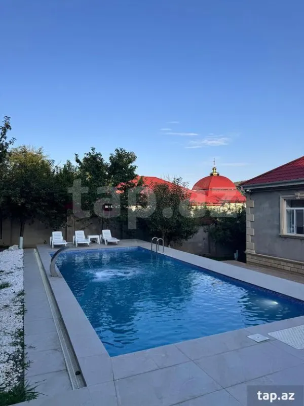 Kirayə verilir 5 otaqlı həyət evi