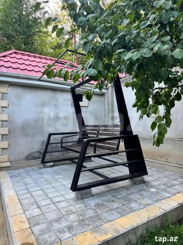 Kirayə verilir 5 otaqlı həyət evi