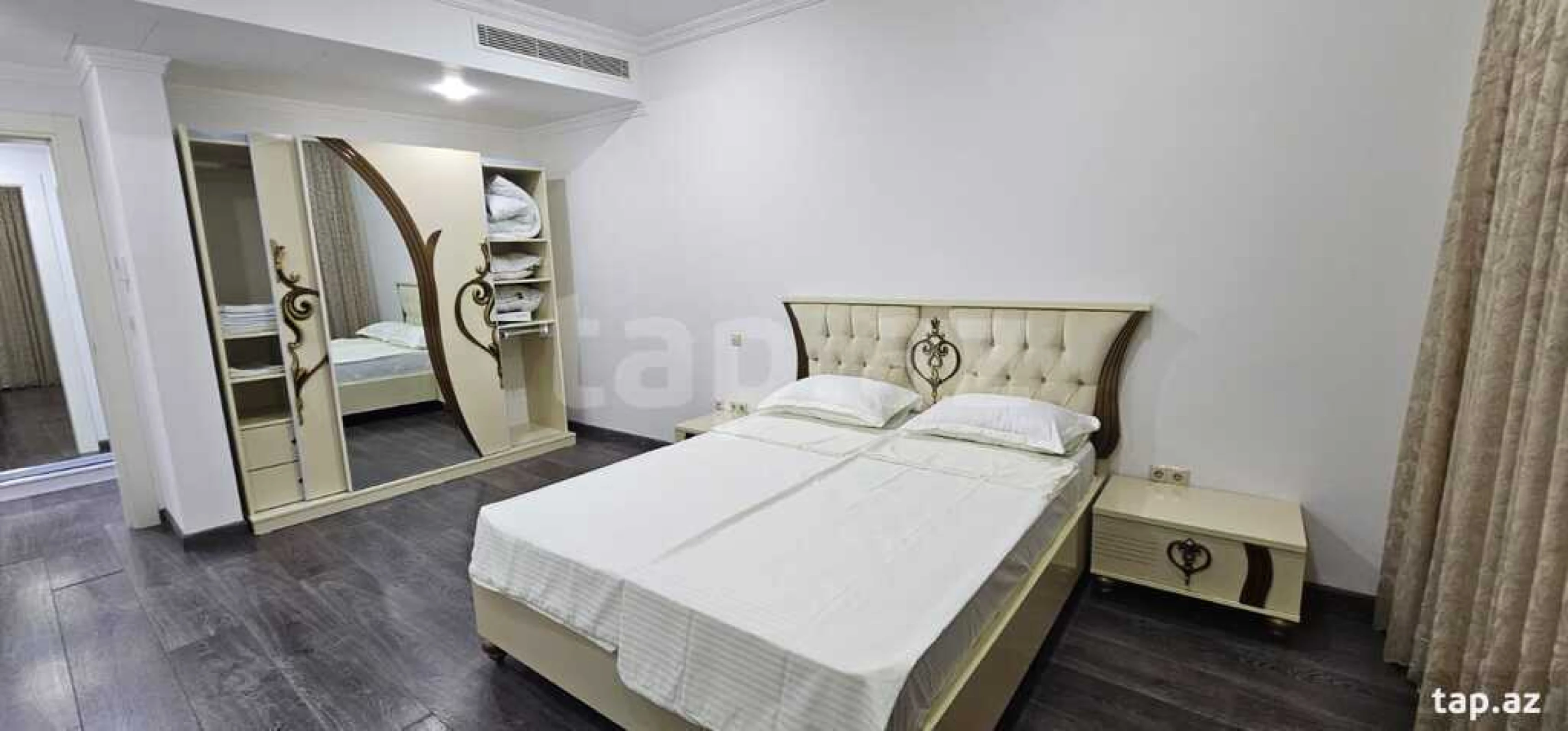 Kirayə verilir 3 otaqlı yeni tikili 140 m²