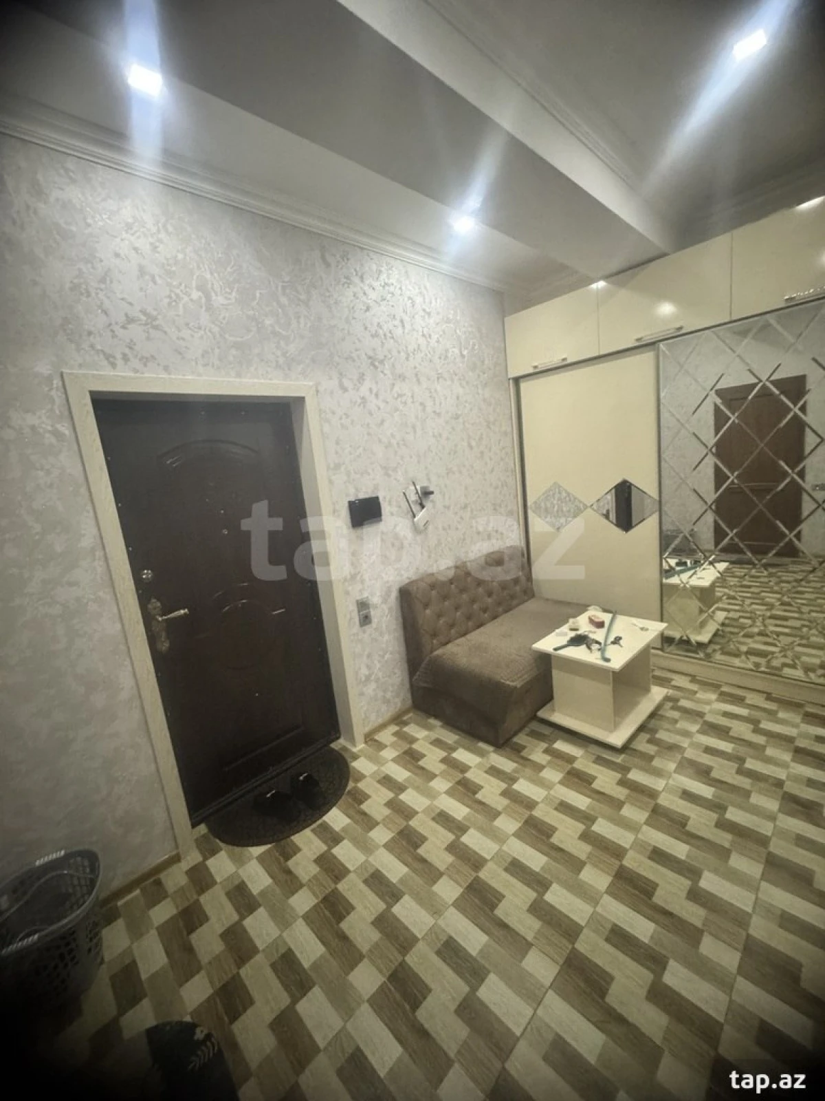 Satılır 2 otaqlı yeni tikili 47 m²