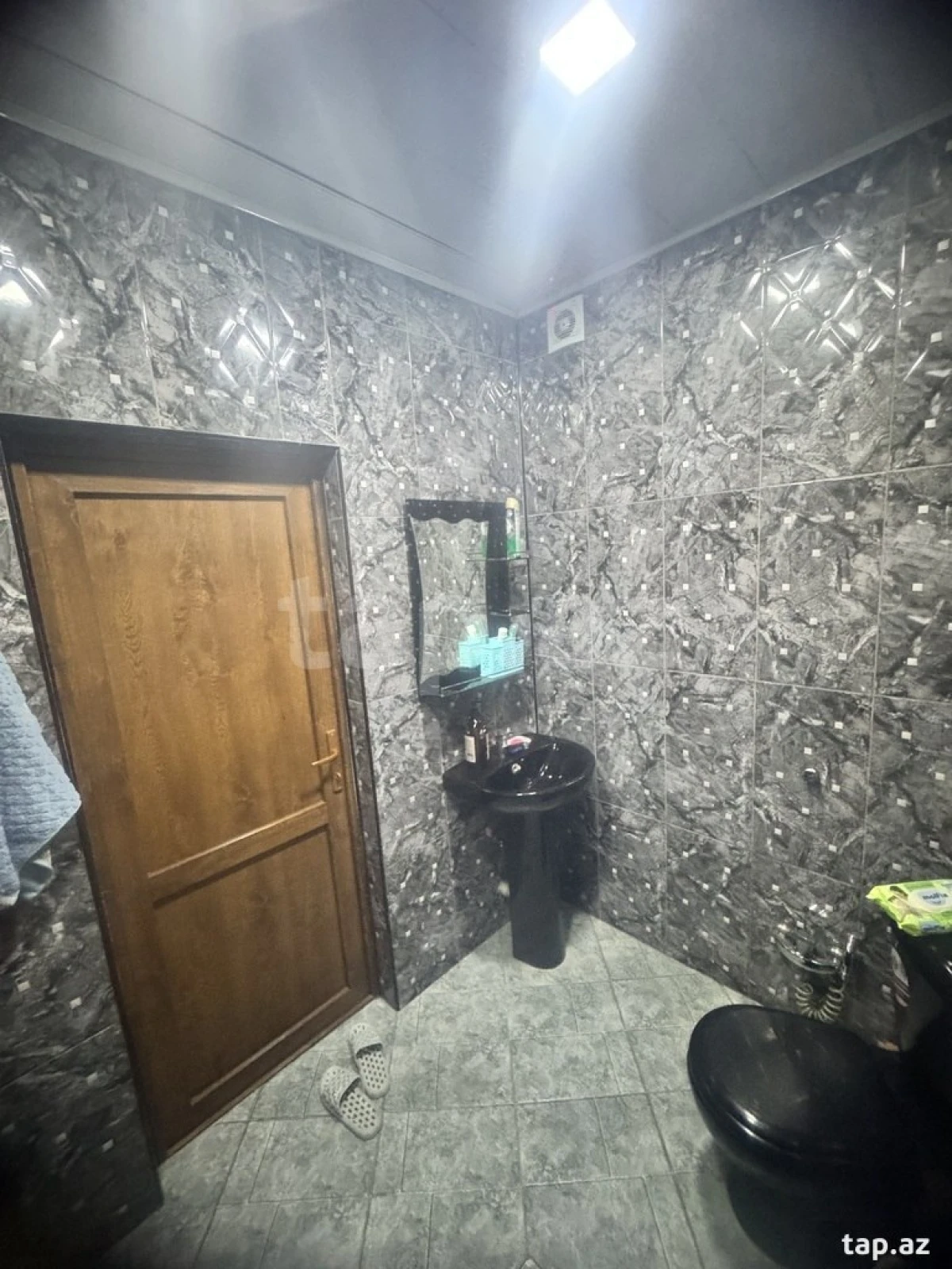 Satılır 2 otaqlı yeni tikili 47 m²