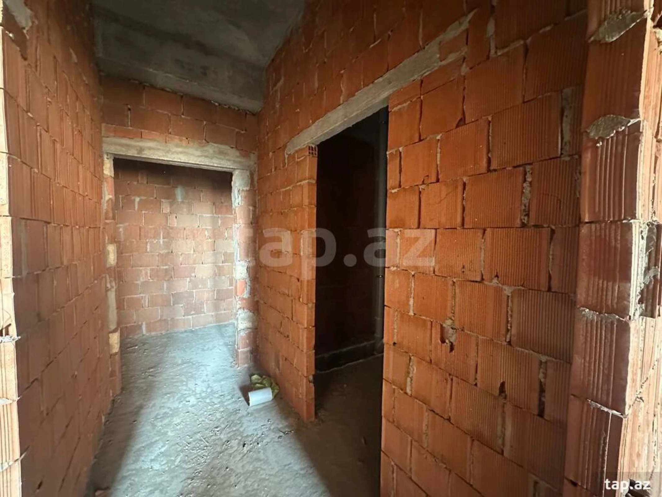 Satılır 1 otaqlı yeni tikili 50 m²