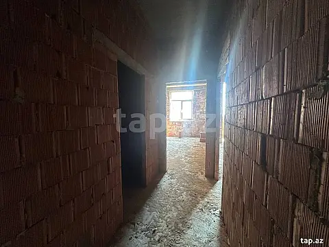 Satılır 1 otaqlı yeni tikili 50 m²