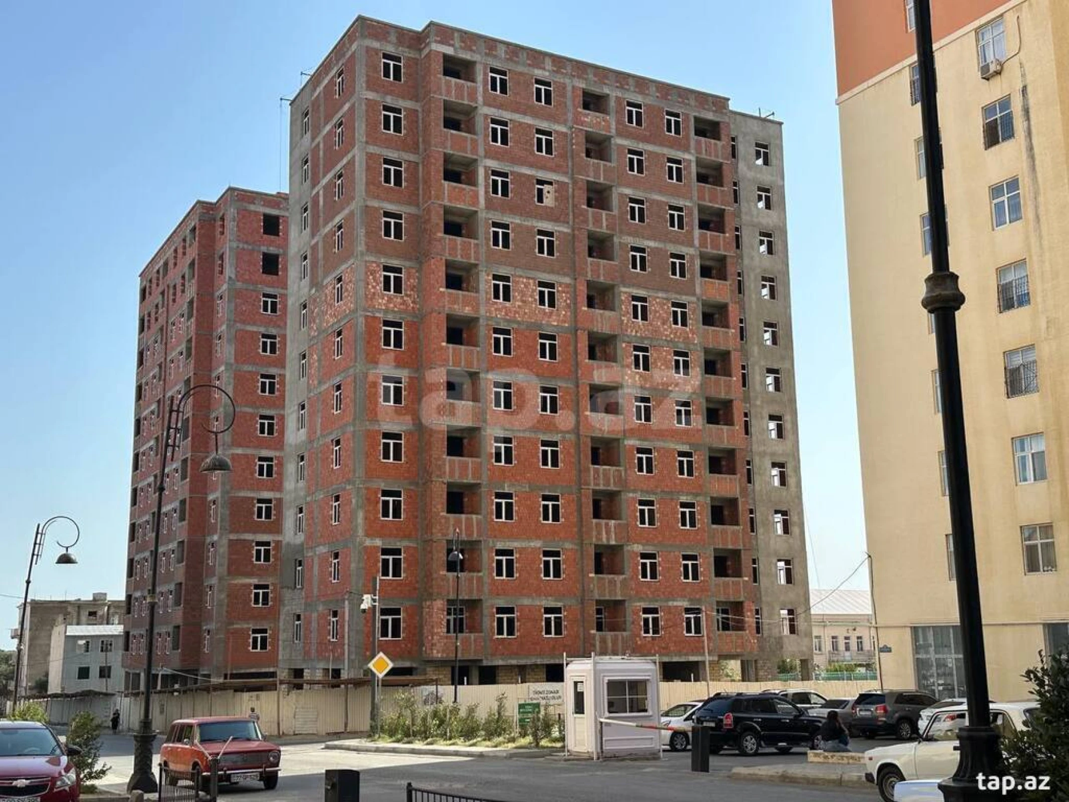 Satılır 2 otaqlı yeni tikili 73.8 m²
