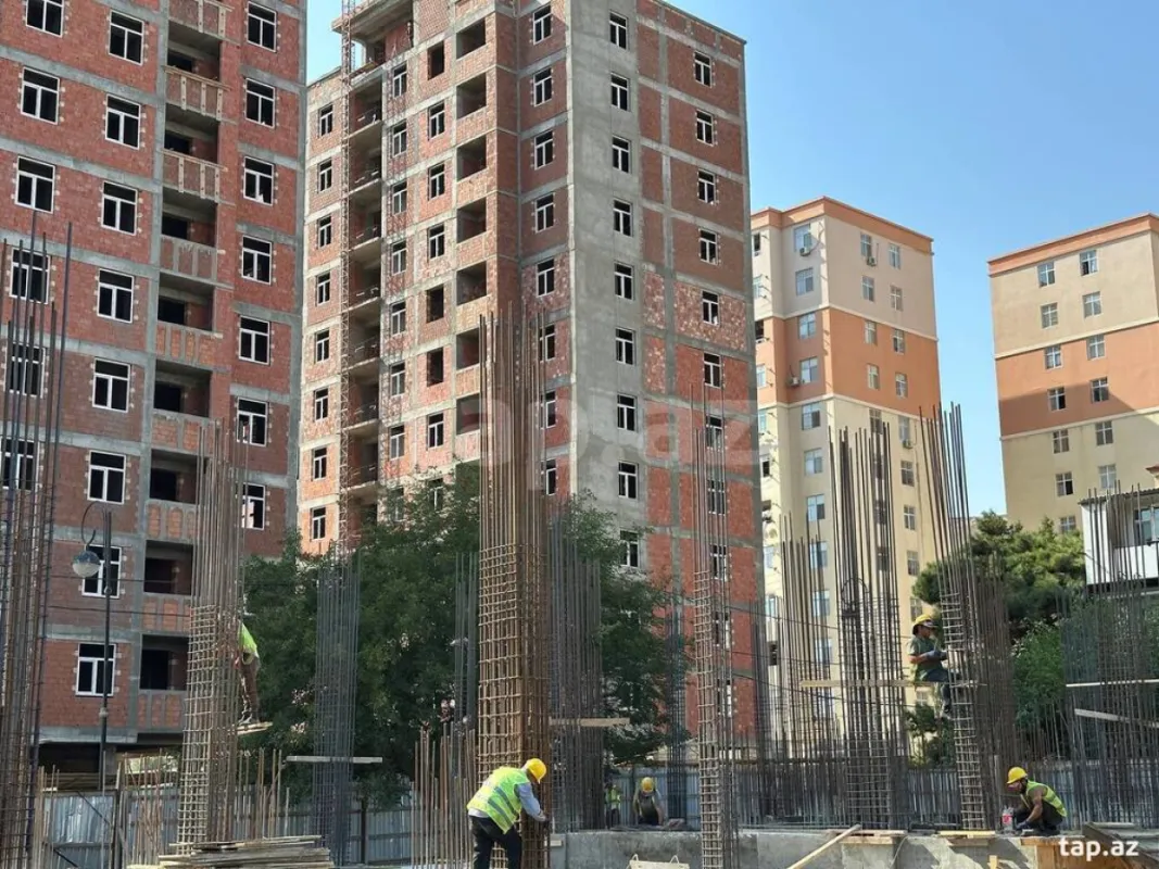 Satılır 2 otaqlı yeni tikili 73.8 m²
