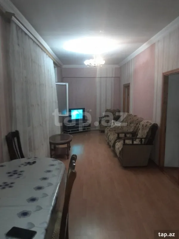 Kirayə verilir 2 otaqlı həyət evi