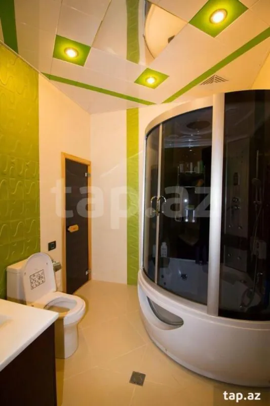 Satılır 5 otaqlı yeni tikili 293 m²