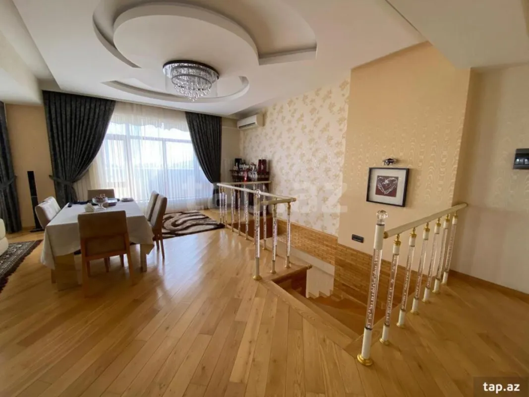 Satılır 5 otaqlı yeni tikili 293 m²