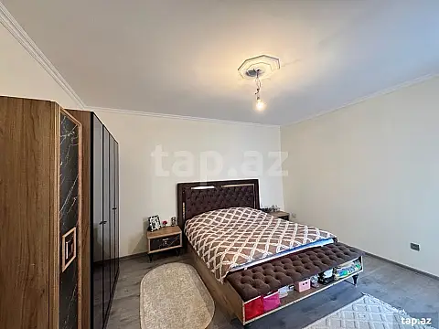 Satılır 4 otaqlı həyət evi