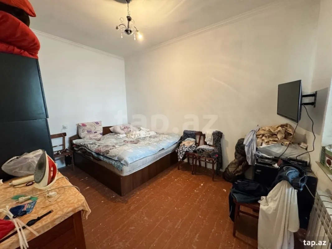 Satılır 4 otaqlı həyət evi