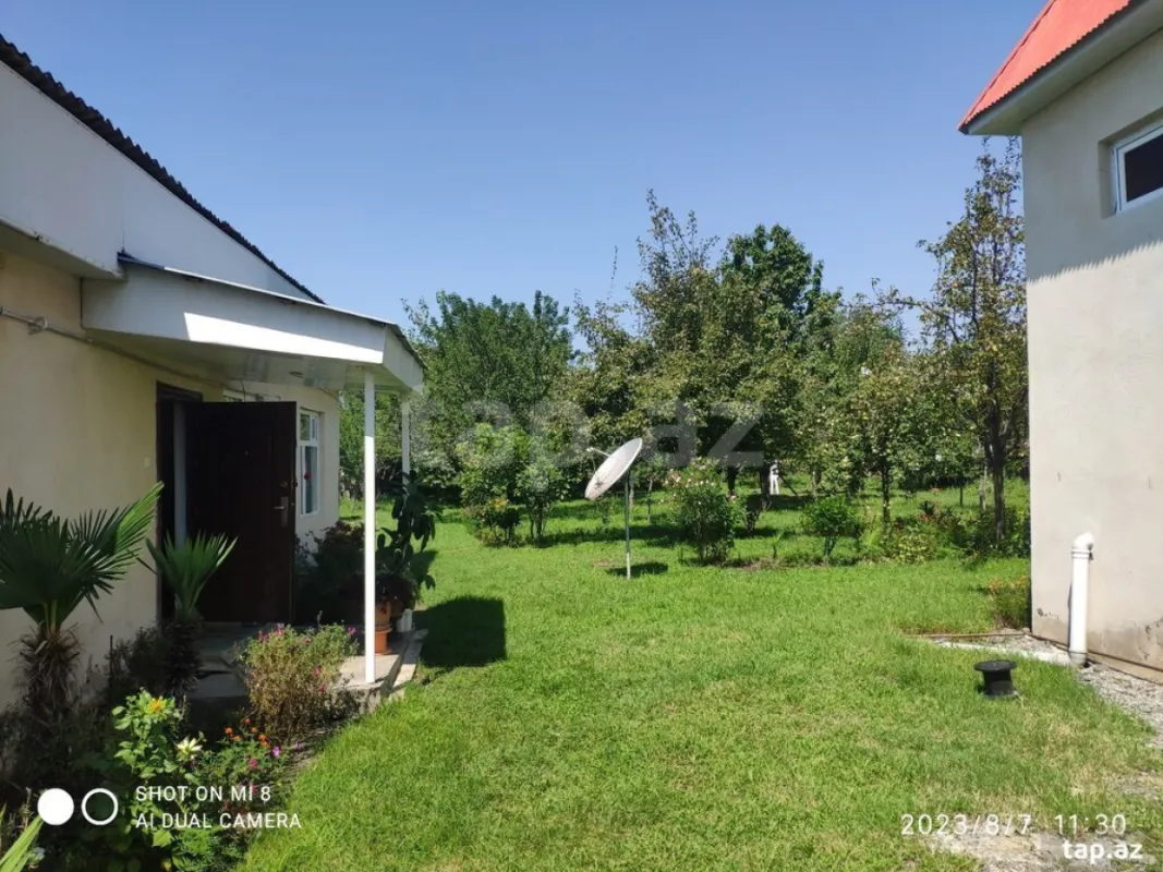 Satılır 4 otaqlı həyət evi 120 m²