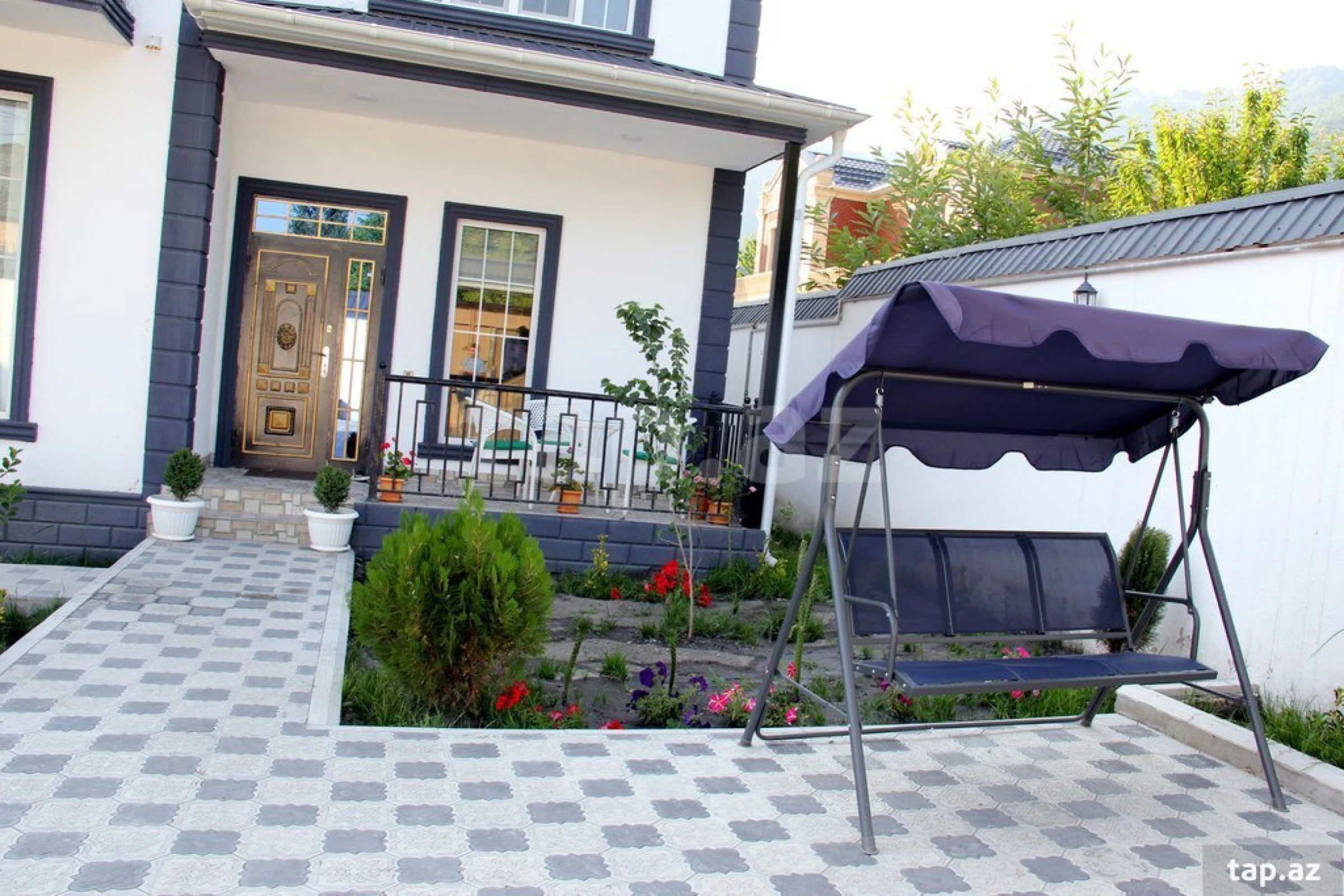 Kirayə verilir 5 otaqlı həyət evi 200 m²