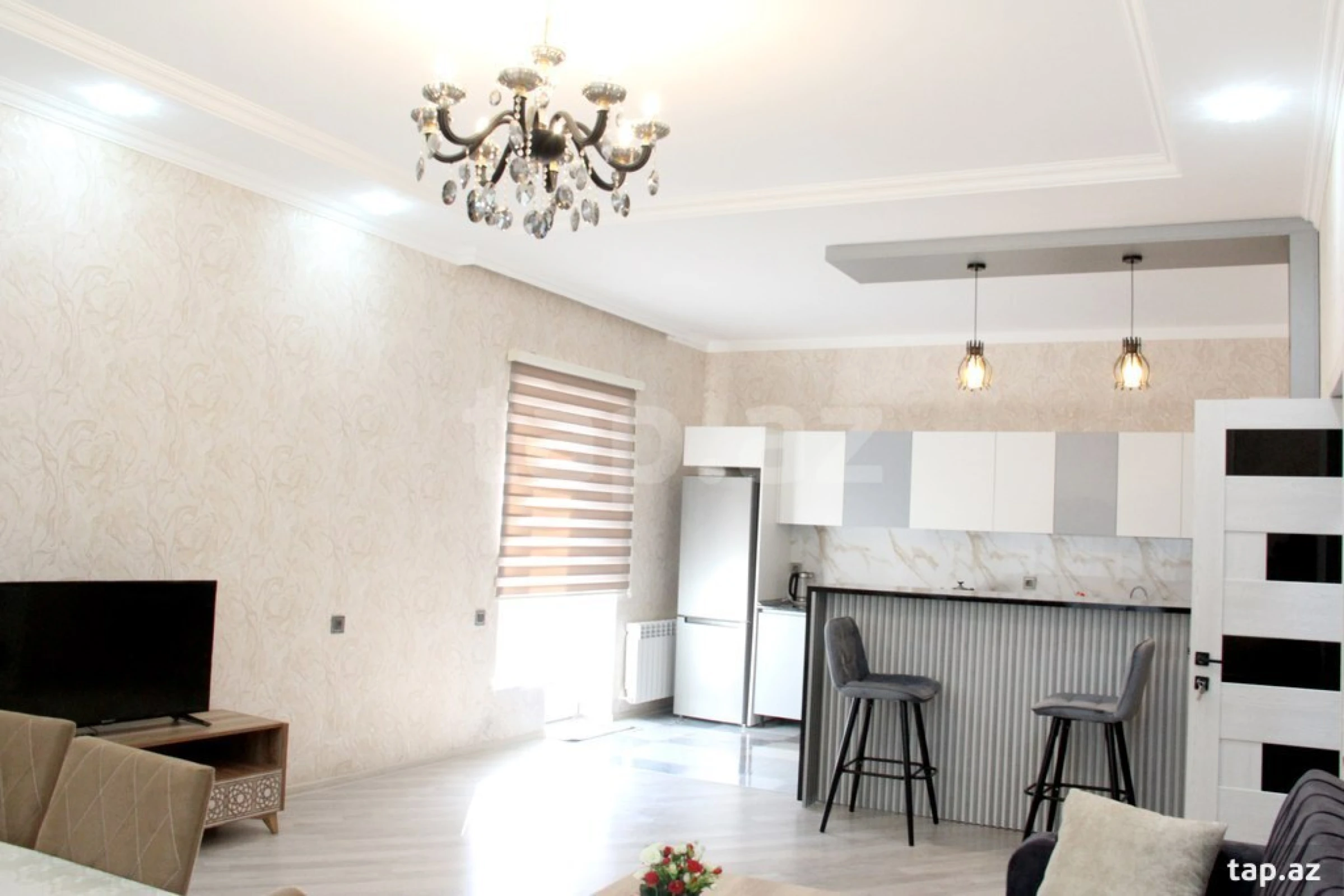 Kirayə verilir 5 otaqlı həyət evi 200 m²