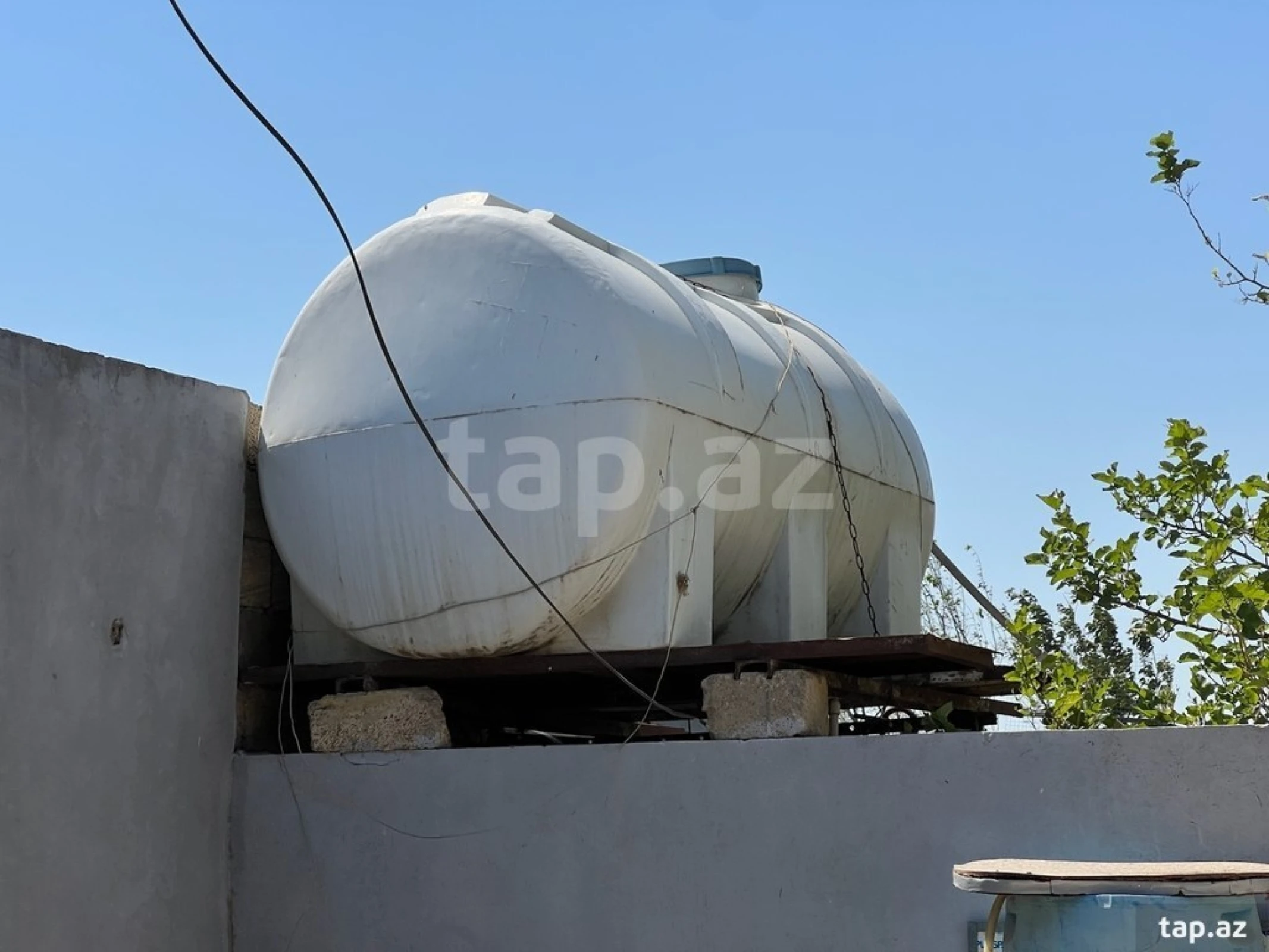 Satılır 4 otaqlı həyət evi
