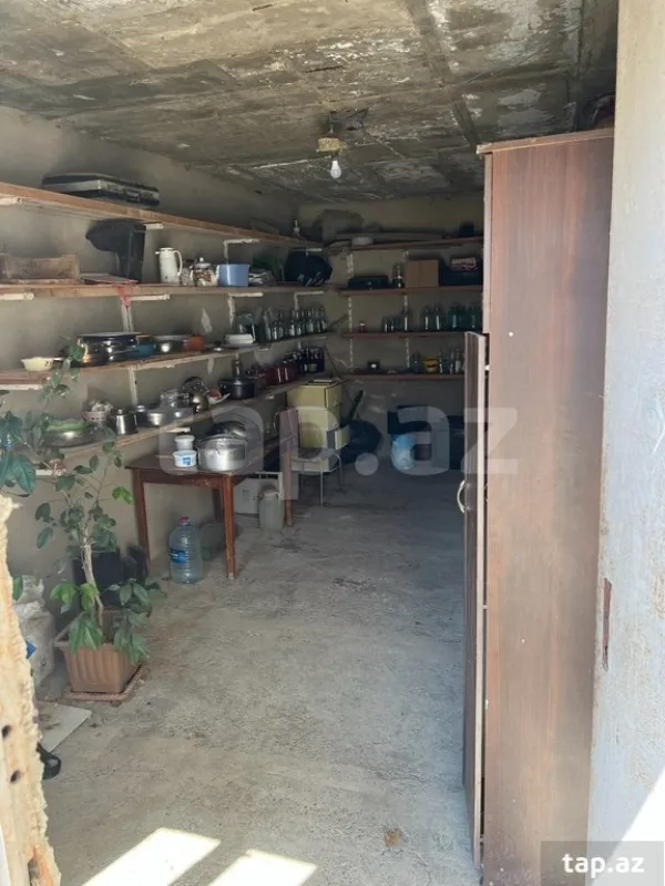 Satılır 4 otaqlı həyət evi