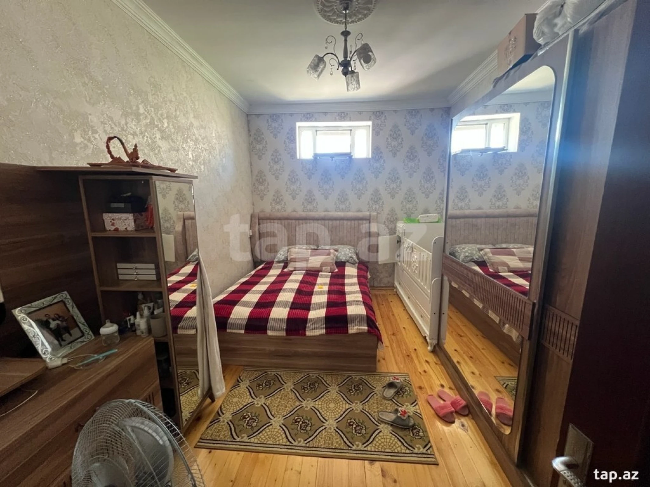 Satılır 4 otaqlı həyət evi