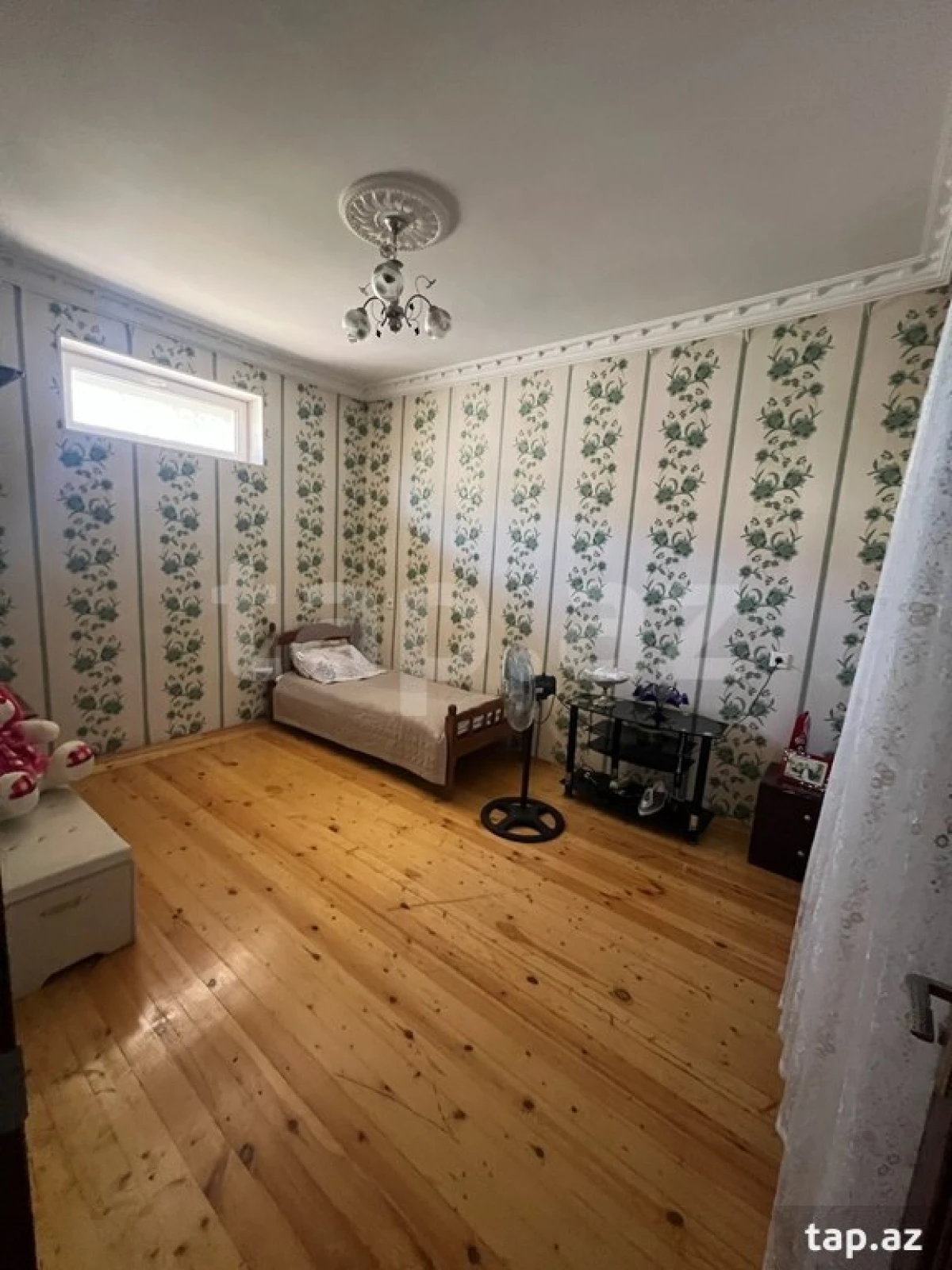 Satılır 4 otaqlı həyət evi