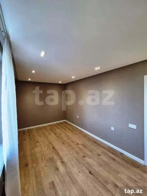 Satılır 2 otaqlı mənzil 45 m²