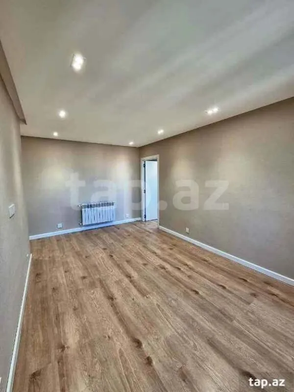 Satılır 2 otaqlı mənzil 45 m²