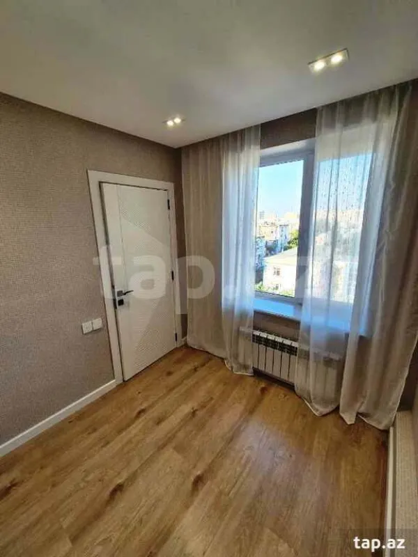 Satılır 2 otaqlı mənzil 45 m²