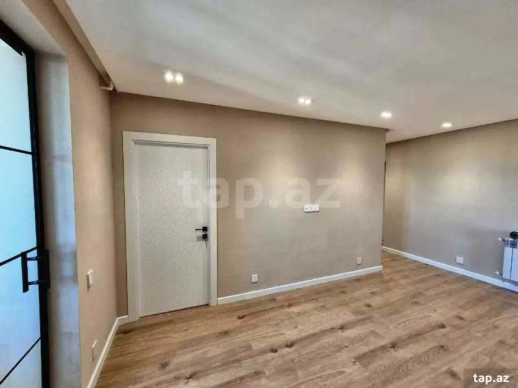 Satılır 2 otaqlı mənzil 45 m²