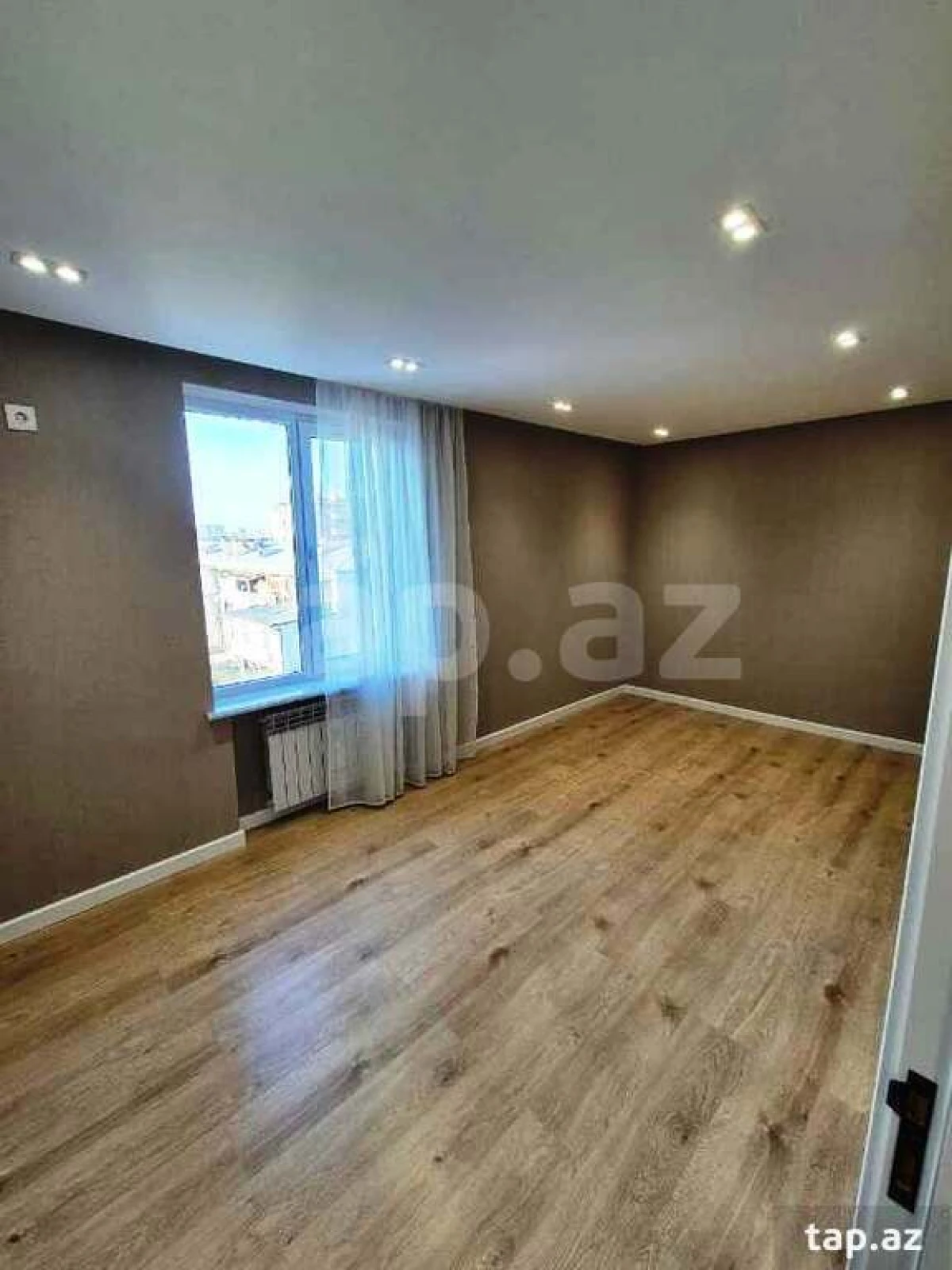 Satılır 2 otaqlı mənzil 45 m²