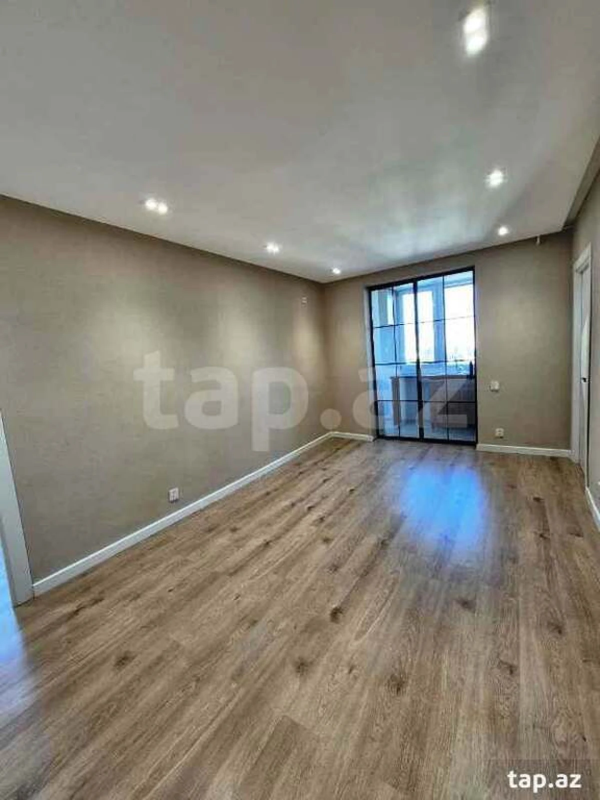 Satılır 2 otaqlı mənzil 45 m²