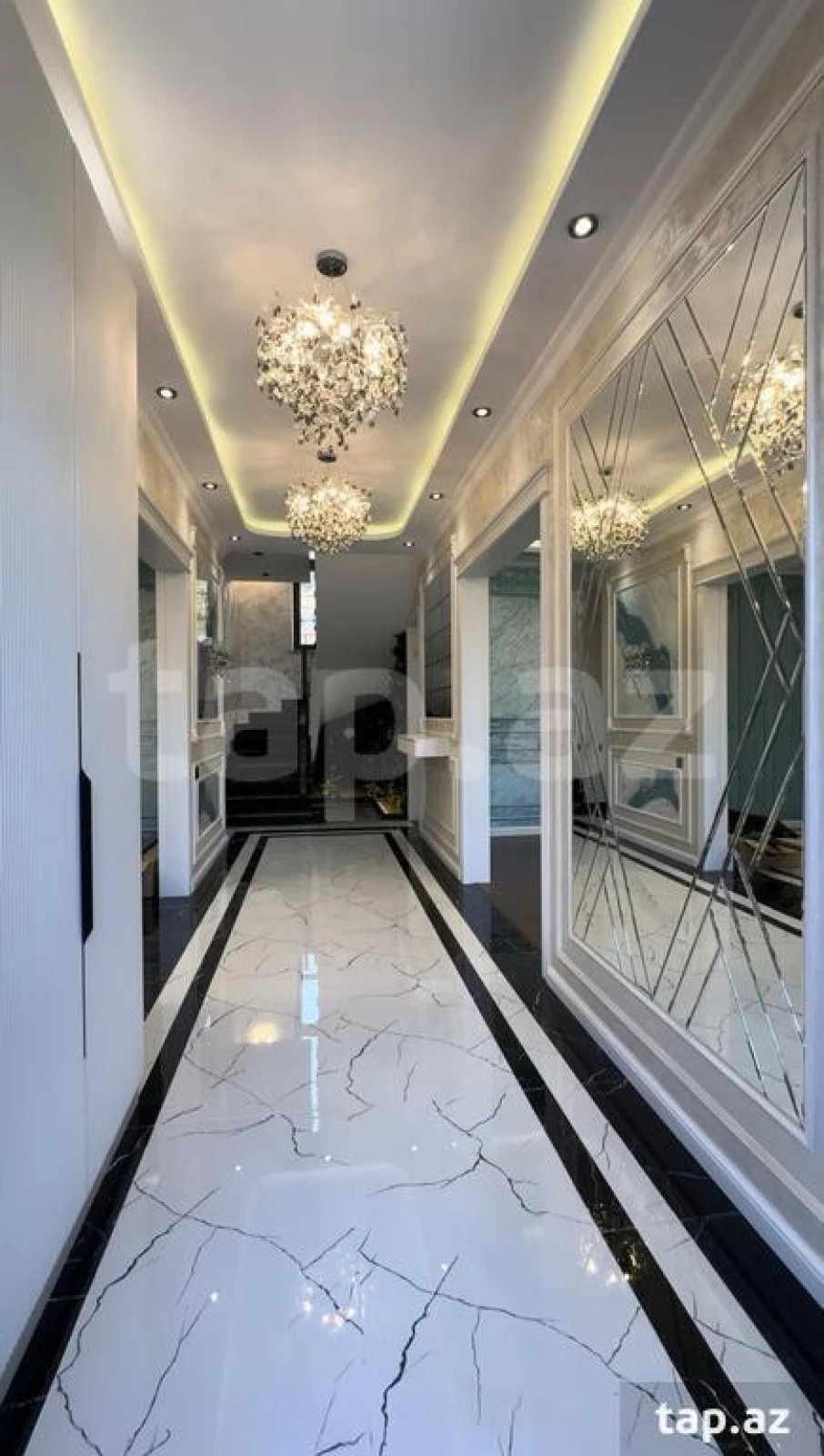 Satılır 4 otaqlı həyət evi