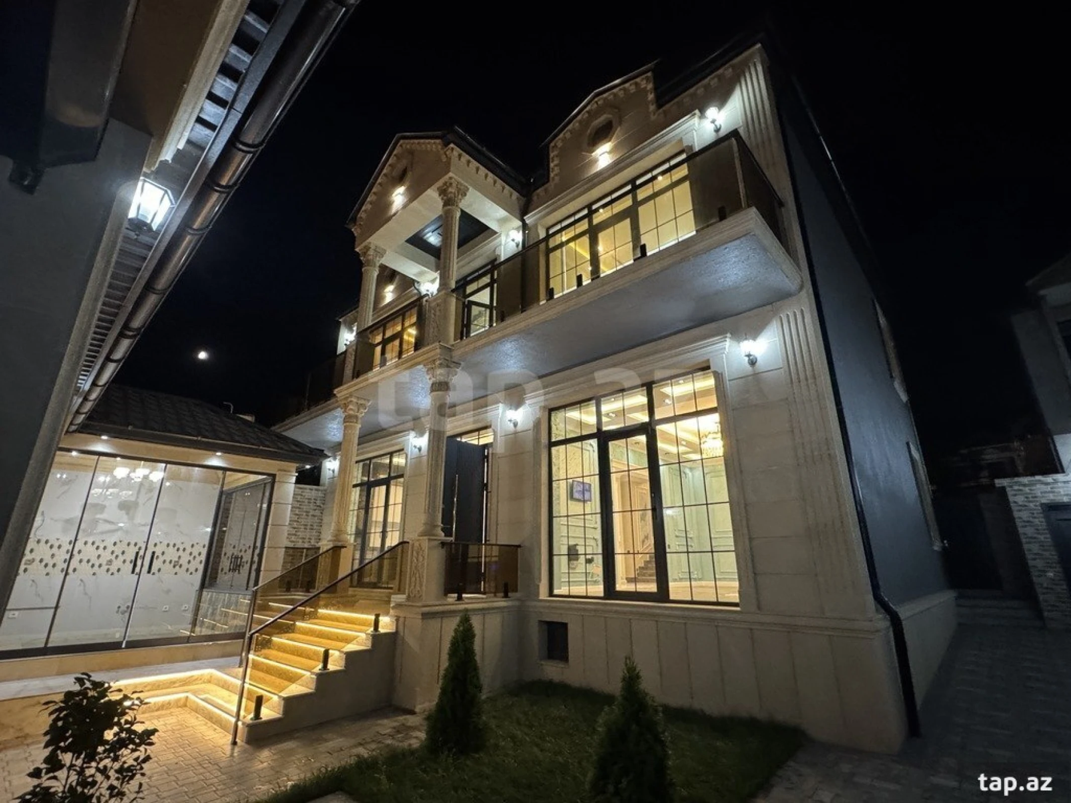 Satılır 4 otaqlı həyət evi