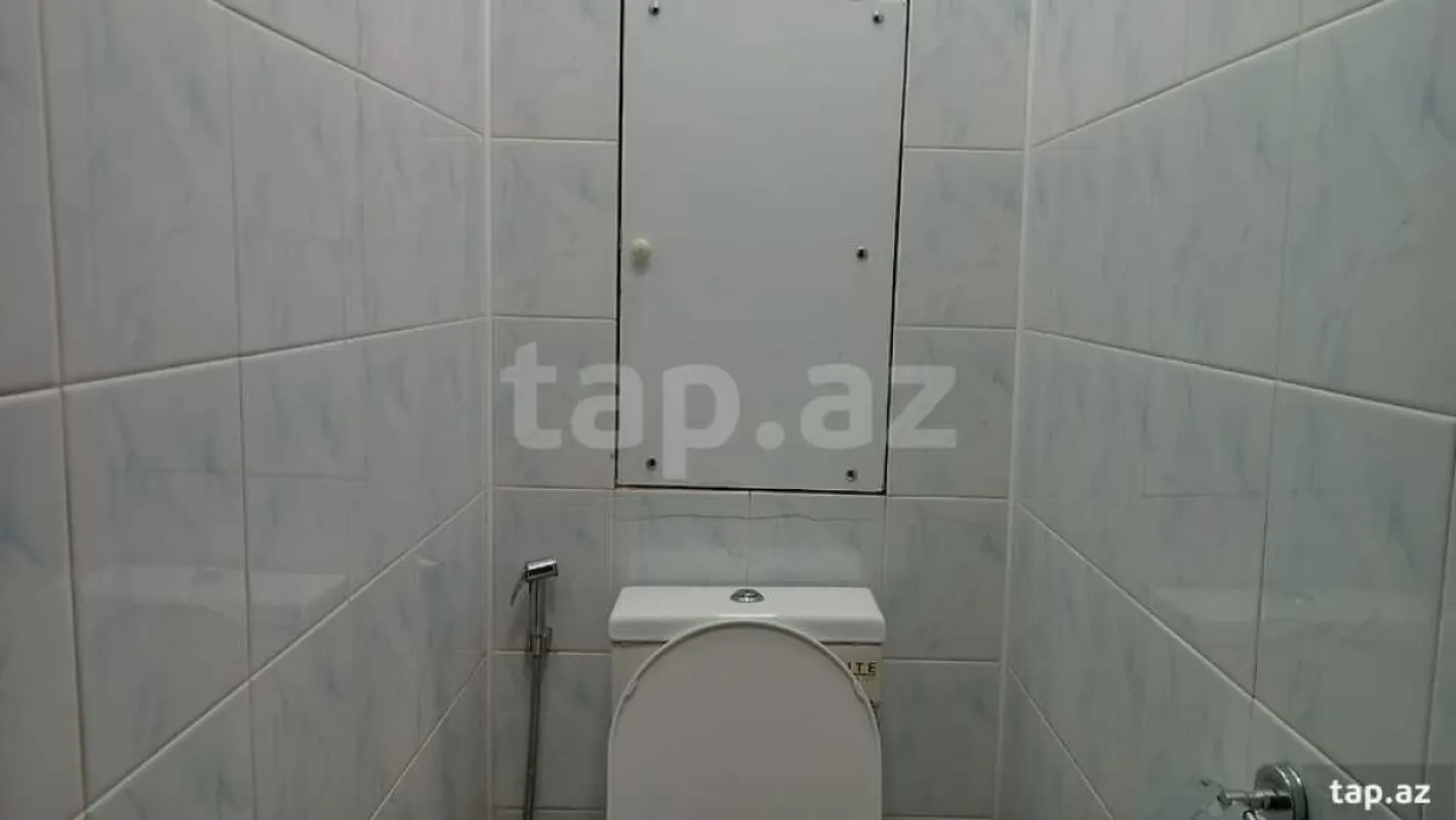 Satılır 5 otaqlı mənzil 120 m²