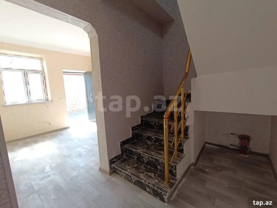 Satılır 3 otaqlı həyət evi