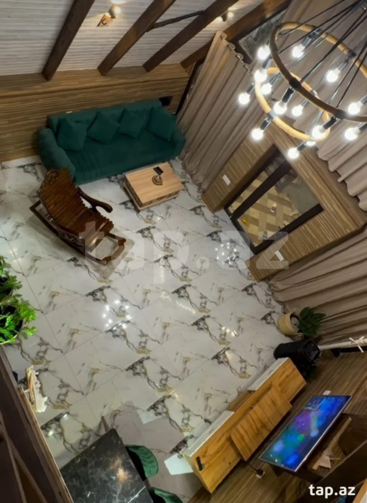 Kirayə verilir 3 otaqlı həyət evi