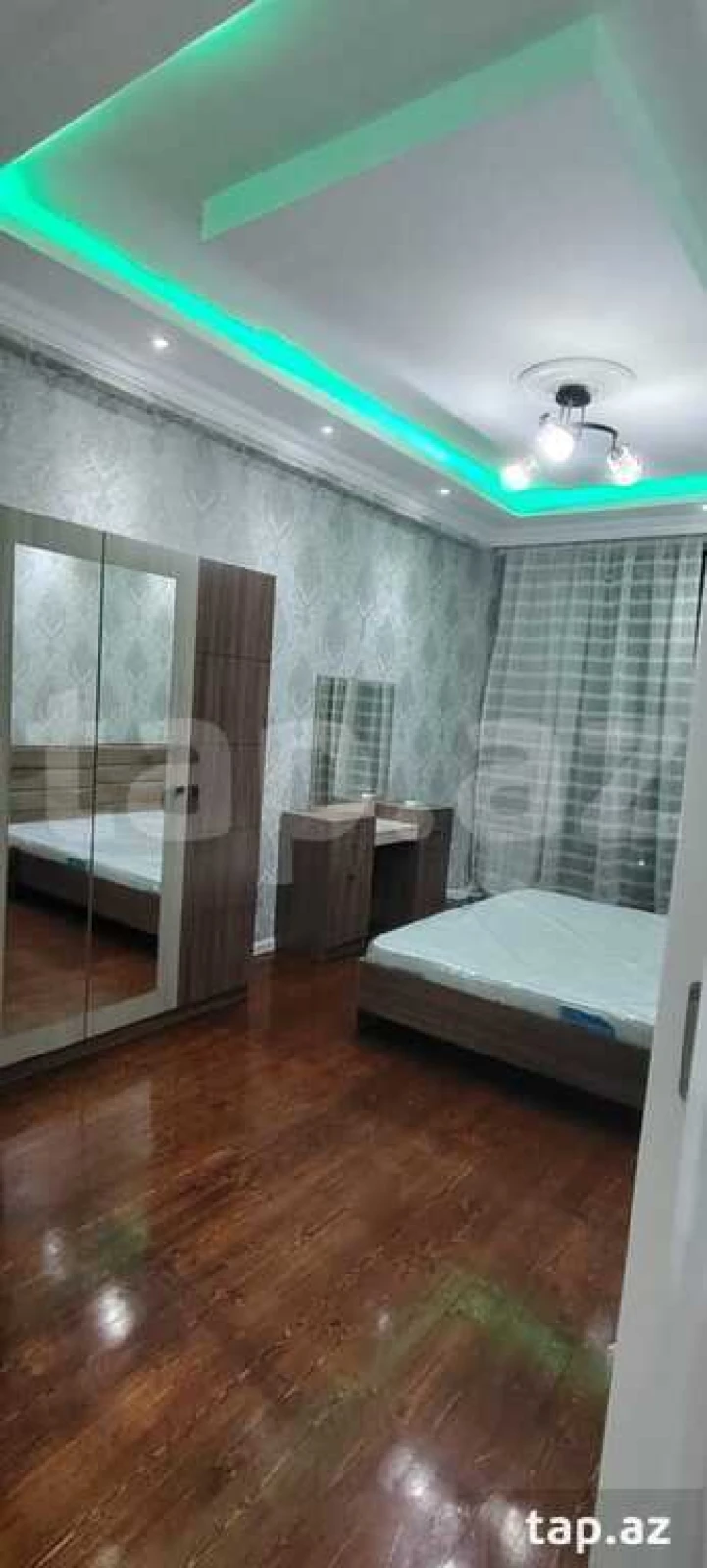 Kirayə verilir 3 otaqlı yeni tikili 110 m²