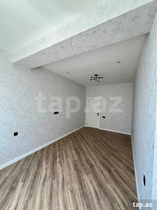 Satılır 2 otaqlı yeni tikili 78 m²