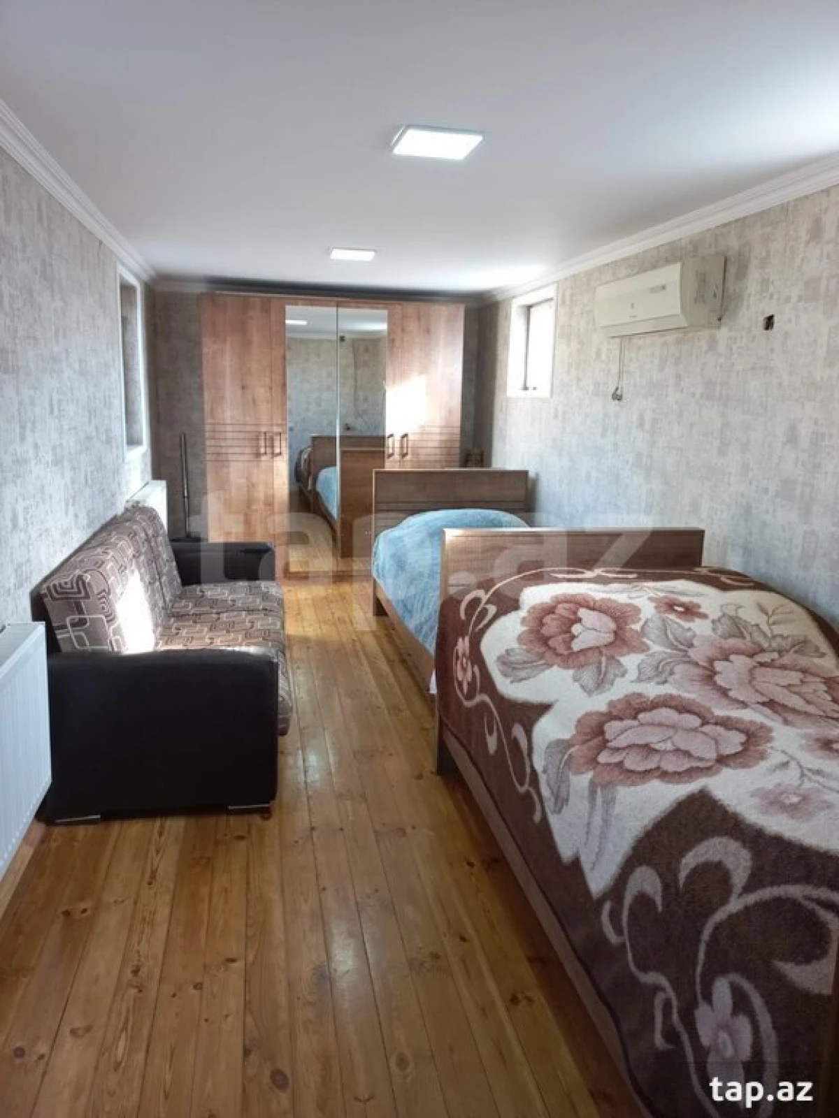 Satılır 1 otaqlı həyət evi 40 m²