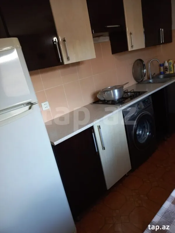 Satılır 1 otaqlı həyət evi 40 m²