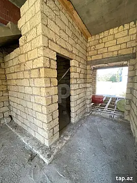 Satılır 5 otaqlı həyət evi